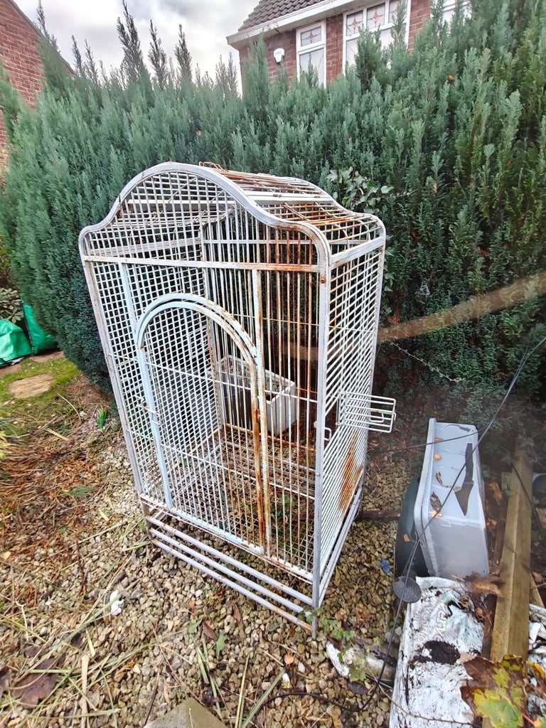 Large metal bird, parrot cage or scrap metal, free