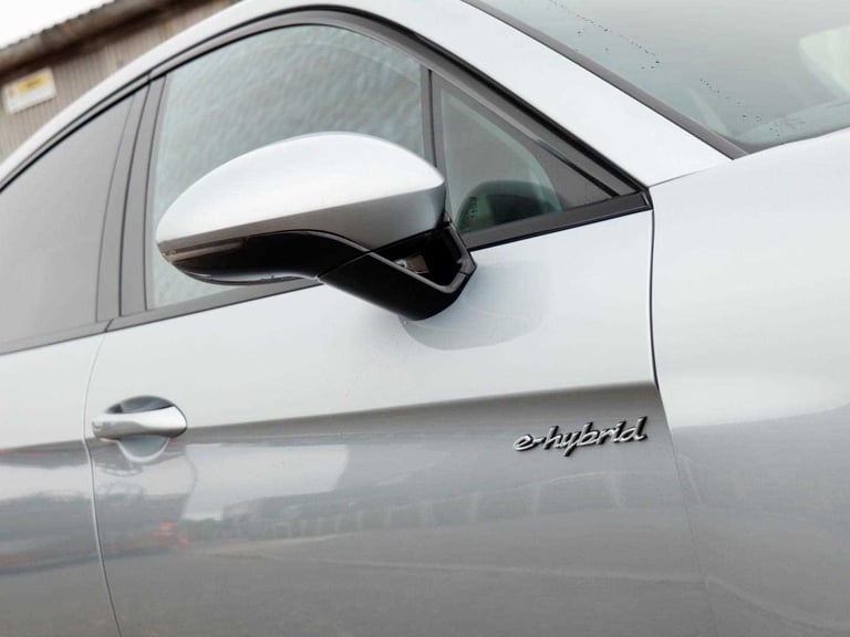 2025 Porsche Panamera Hatchback 2.9 V6 4 E-Hybrid 5dr PDK Hatchback Plug-In Hy Automatic