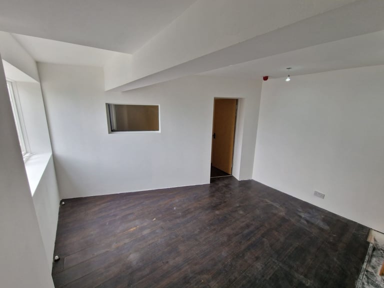BEAUTY ROOM, AESTHETIC PRACTITIONER, to Rent, Bermondsey, South East London