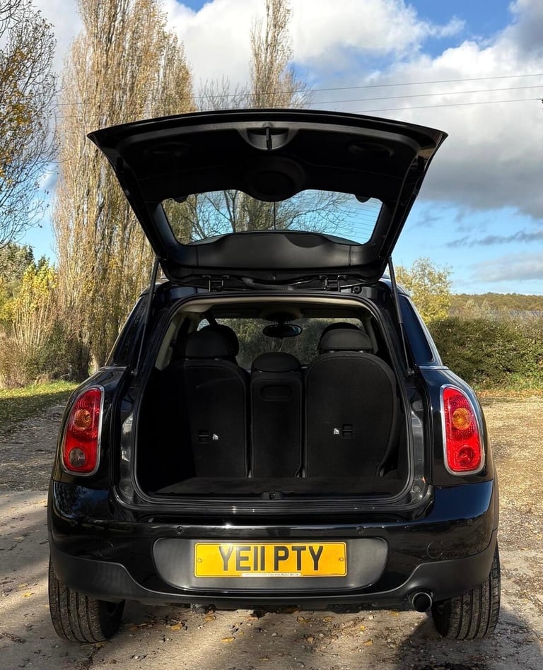 2011 MINI Countryman 1.6 Cooper D Euro 5 (s/s) 5dr HATCHBACK Diesel Manual