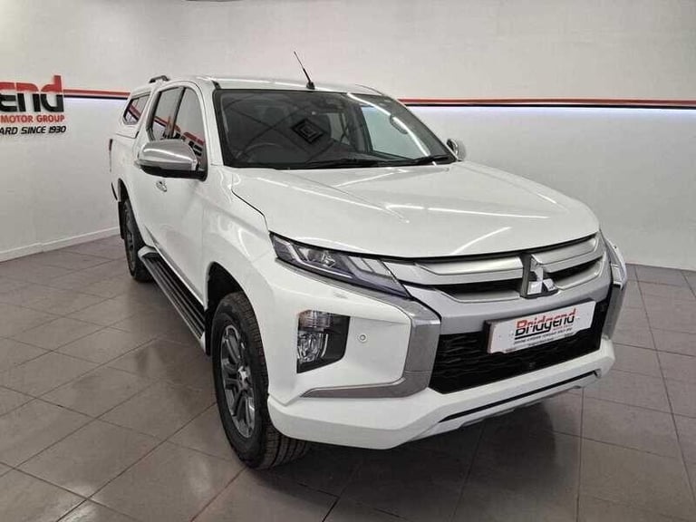 image for  Mitsubishi L200 2.2 DI-D DC Barbarian X Pickup Double Cab 4dr Diesel Auto 4WD Euro 6 (s/s) Diese...