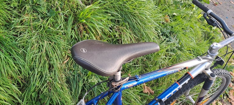 Scott aluminium frame bike 
