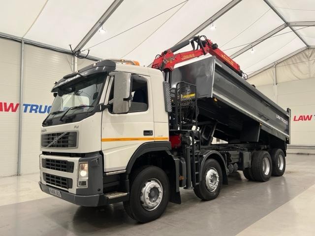 Volvo FM 360 8x4 Steel Tipper Grab Manual