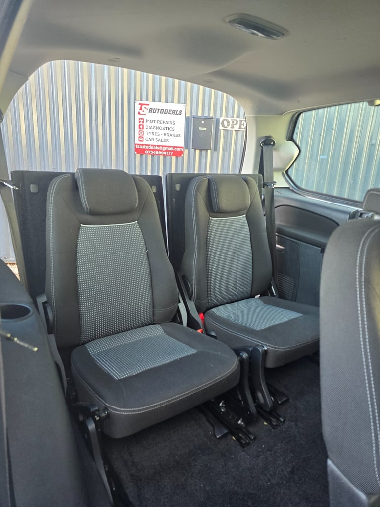 2013 Ford Galaxy 2.0 TDCi 140 Zetec 5dr MPV Diesel Manual