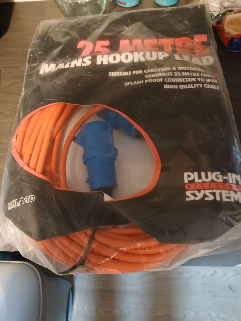 Caravan hook up 25mtrs