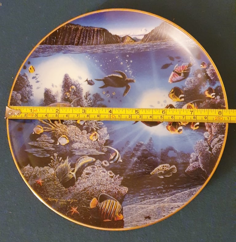 Collection of 4 Danbury Mint Underwater Paradise plates - boxed with stands