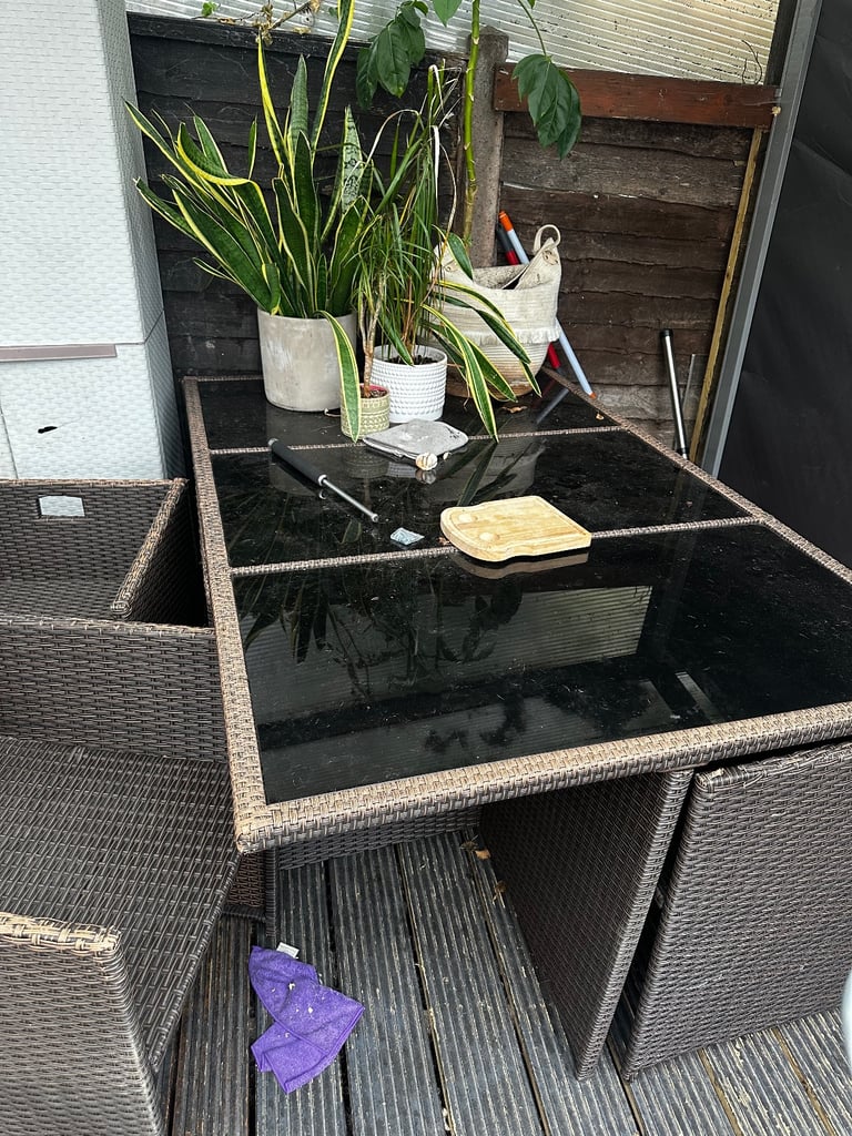 image for 6 seater garden table with glass top 