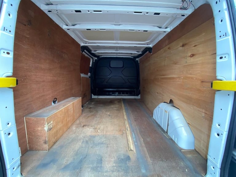 2018 Ford Transit Custom 2.0 300 EcoBlue Panel Van 5dr Diesel Manual L2 H1 Euro 6 (105 ps) PANEL ...