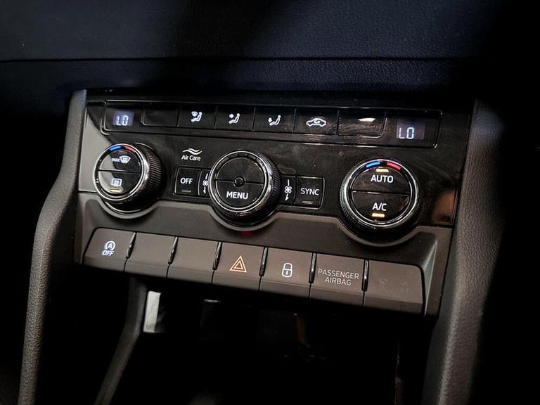 2023 Skoda Karoq 1.5 TSI ACT SE Drive DSG Euro 6 (s/s) 5dr Automatic SUV Petrol Automatic