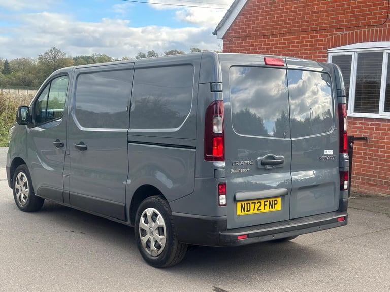 2022 Renault Trafic 2.0 dCi Blue SL28 Business+ L1 H1 Euro 6 (s/s) 5dr PANEL VAN Diesel Manual