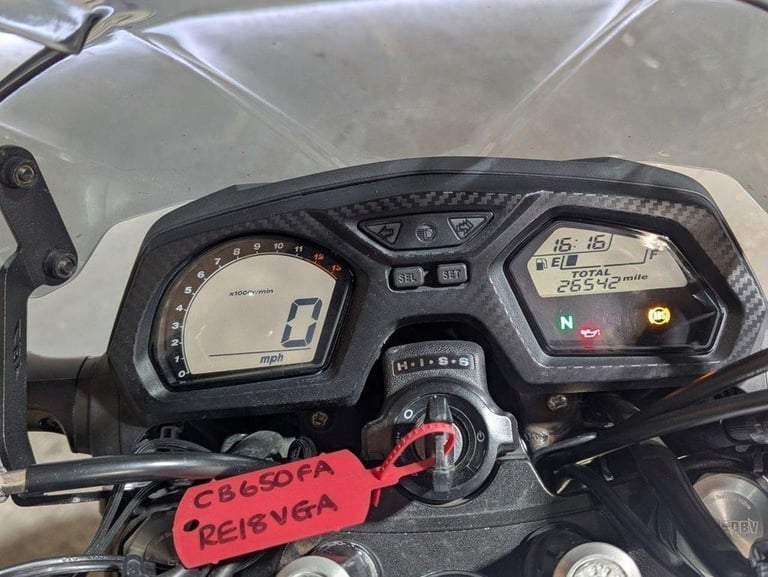 HONDA CB650F ULEZ COMPLIANT 2018 - DELKEVIC EXHAUST SYSTEM - TIDY BIKE.