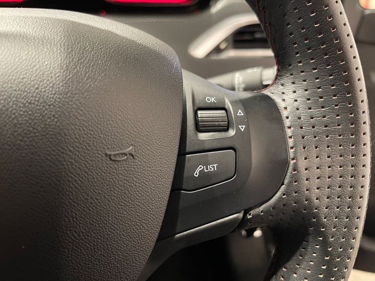 2019 Peugeot 2008 1.2 PureTech GPF GT Line SUV 5dr Petrol EAT Euro 6 (s/s) (110 ps) Petrol Automatic