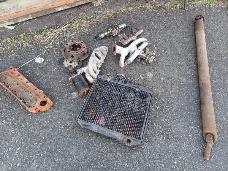 Ford anglia 105e engine and gearbox 