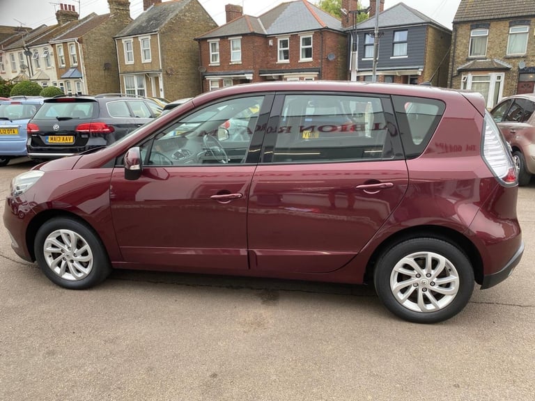 2013 Renault Scenic 1.5 dCi Dynamique TomTom 5dr MPV Diesel Manual