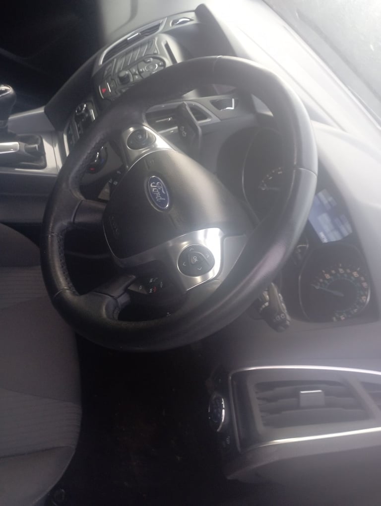 Ford, FOCUS, Hatchback, 2011, Manual, 1596 (cc), 5 doors