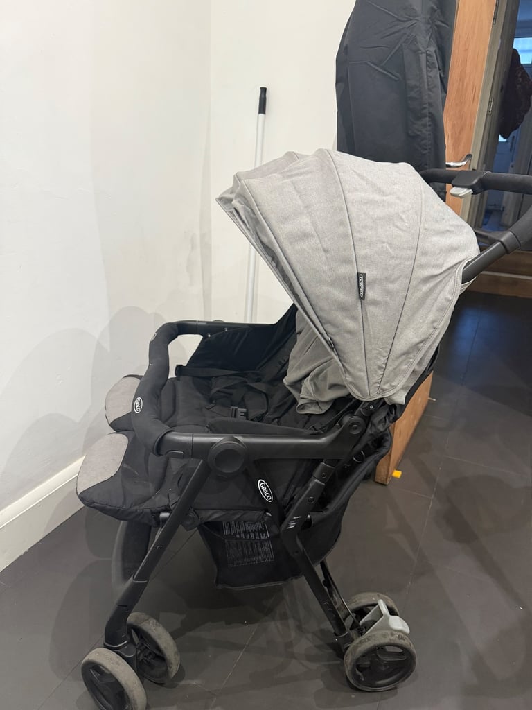 Double stroller 