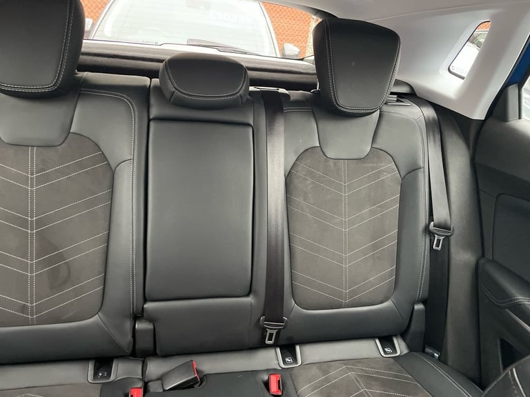 2022 Vauxhall Grandland Grandland 1.5T D Ultimate Auto Hatchback Diesel Automatic