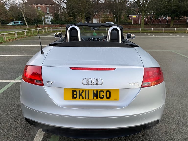 2011 Audi TT 2.0 TFSI Sport 211 Roadster 2dr 1 owner FSH