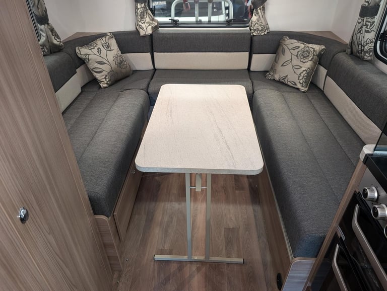 BESSACARR 496 SIX BERTH MOTORHOME FIAT DUCATO ** ONE OWNER SUPER LOW MILES!!**