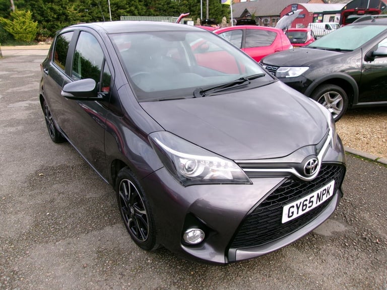 2015 Toyota Yaris 1.33 VVT-i Sport 5dr HATCHBACK PETROL Manual