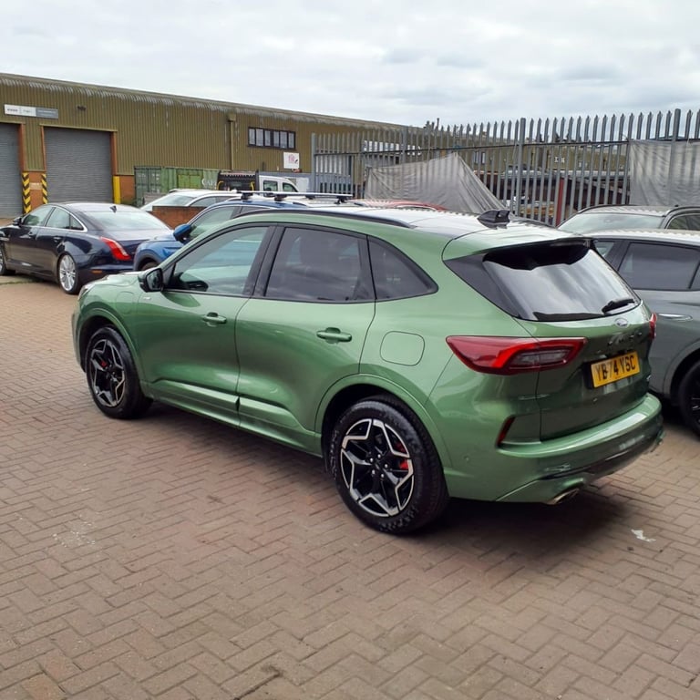 2024 74 FORD KUGA 2.5 DURATEC 14.4KWH ST-LINE X SUV 5DR PETROL PLUG-IN HYBRID CV