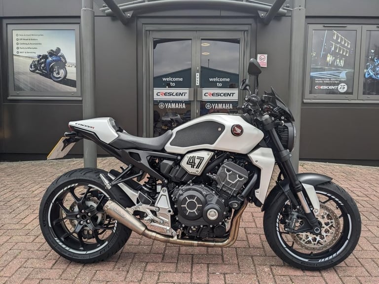 HONDA CB1000R PLUS 2020 - FULL ARROW SYSTEM - HEATED GRIPS - ASV LEVERS - SCREEN