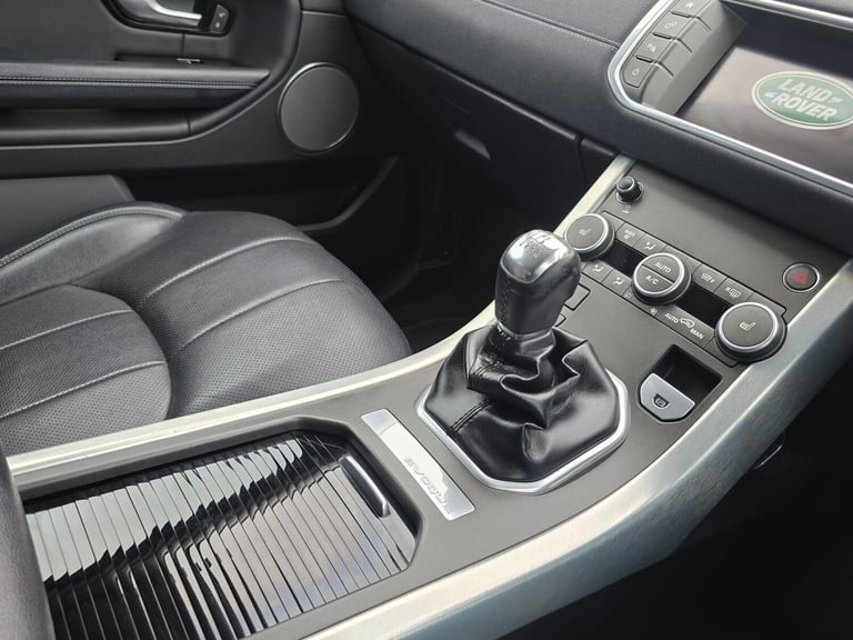 2017 Land Rover Range Rover Evoque 2.0 eD4 SE Tech FWD Euro 6 (s/s) 5dr SUV Diesel Manual
