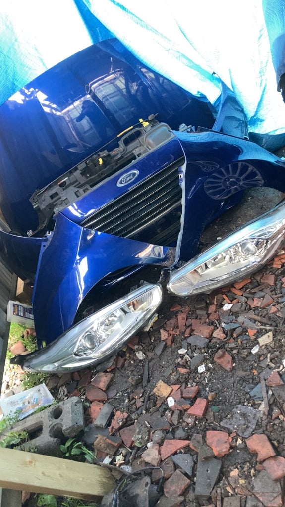 image for Dynamic blue Mk7.5 Ford fiesta front end complete.