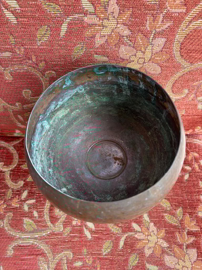 Large antique vintage plant pot with patina 