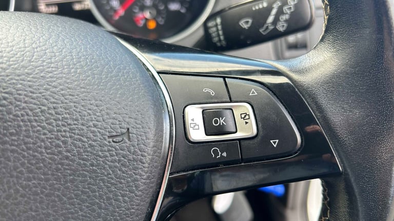 2015 Volkswagen Polo 1.2 TSI SE Design 5dr Hatchback Petrol Manual