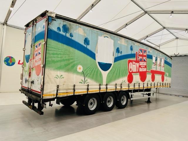 Don Bur Tri Axle 4.40m Curtainsider Trailer