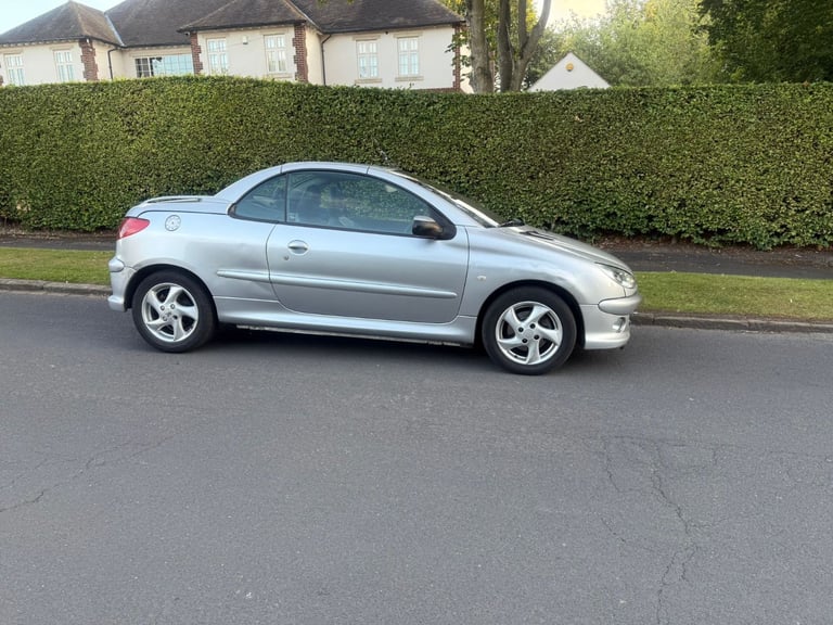 Peugeot 206 CC Convertible 1.6 Allure 2Dr Automatic with 12 Months MOT&Leather Seats&LOW 86K Miles