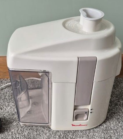 image for VINTAGE MOULINEX TIPO 753 JUICER EXTRACTOR