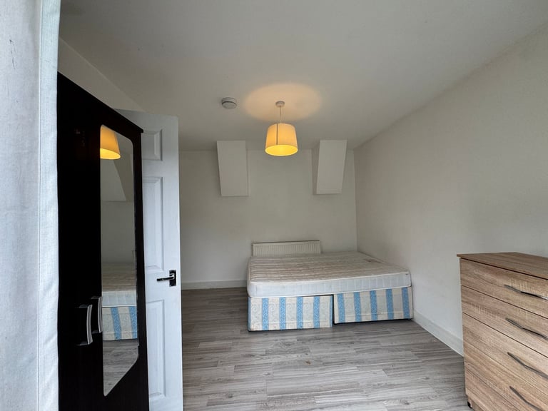 Room to Rent -Double -En suite  , All Bills Included