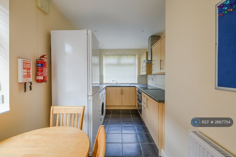 4 bedroom house in Colgate Crescent, Manchester, M14 (4 bed) (#2667754)