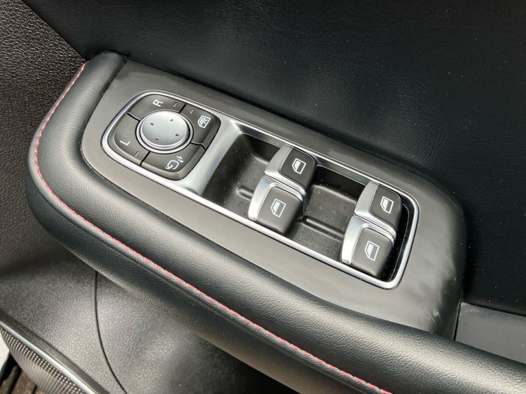 2022 MG MG HS EXCITE DCT ESTATE Petrol Automatic