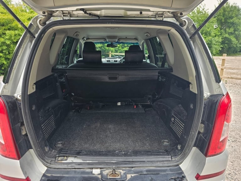 SSANGYONG REXTON 4X4 AUTO VAN UTILITY CAR BENCH SEAT A/C CRUISE MOT 05/2026 