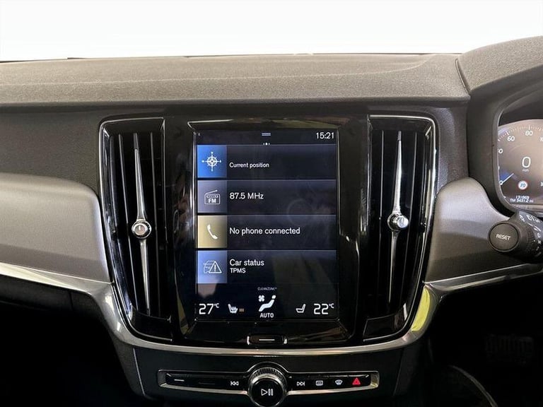 2020 Volvo V90 2.0 B4 MHEV Momentum Auto Euro 6 (s/s) 5dr Automatic Estate Hybrid Automatic