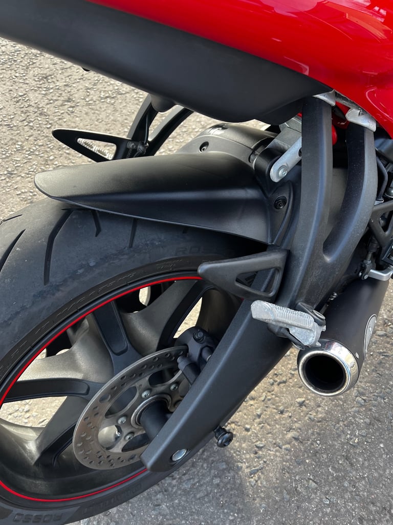 Buell, 1125CR, 2008, 1125 (cc)