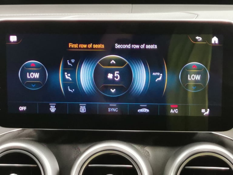 2022 Mercedes-Benz GLC 2.0 GLC220d AMG Line (Premium) SUV 5dr Diesel G-Tronic+ 4MATIC Euro 6 (s/s...