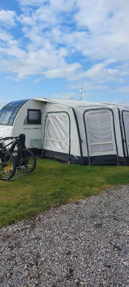 Adria Adora 612DL - 2016 - will come serviced