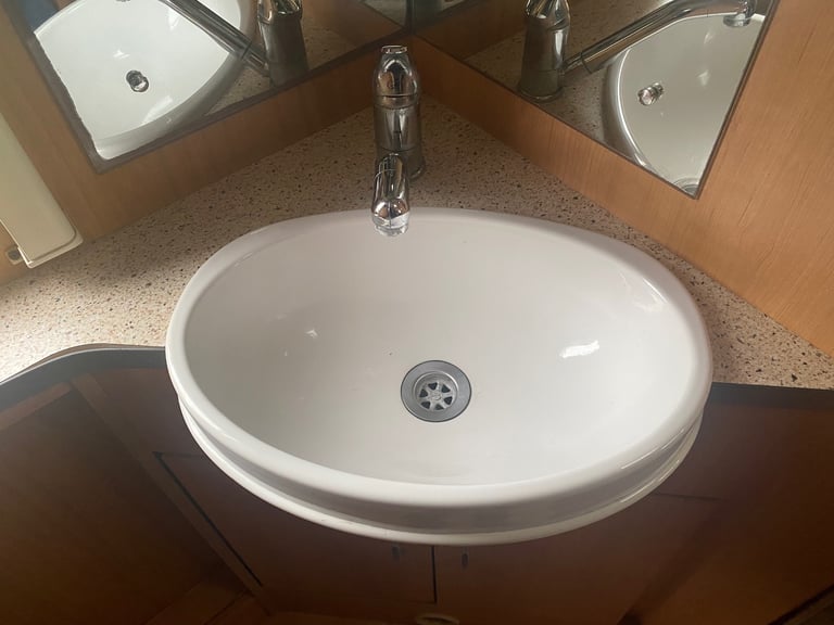 Ace Jubilee Envoy 2006