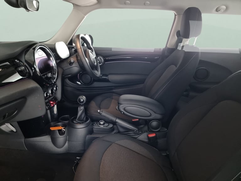 2021 MINI Hatch 1.5 Cooper Classic Hatchback 3dr Petrol Manual Euro 6 (s/s) (136 ps) - CARP Hatch...