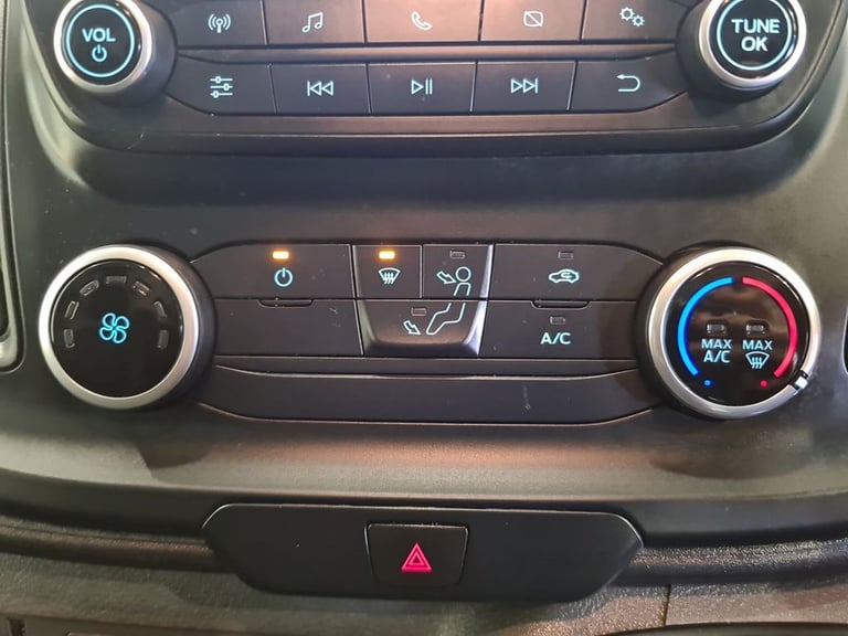 FORD TRANSIT 2.0 350 ECOBLUE LEADER L3 H3 FWD 105 BHP LWB DIESEL