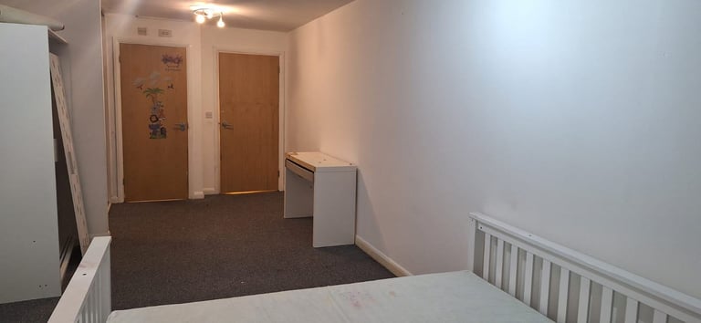 1 bed flat to let on groundfloor fully furnished