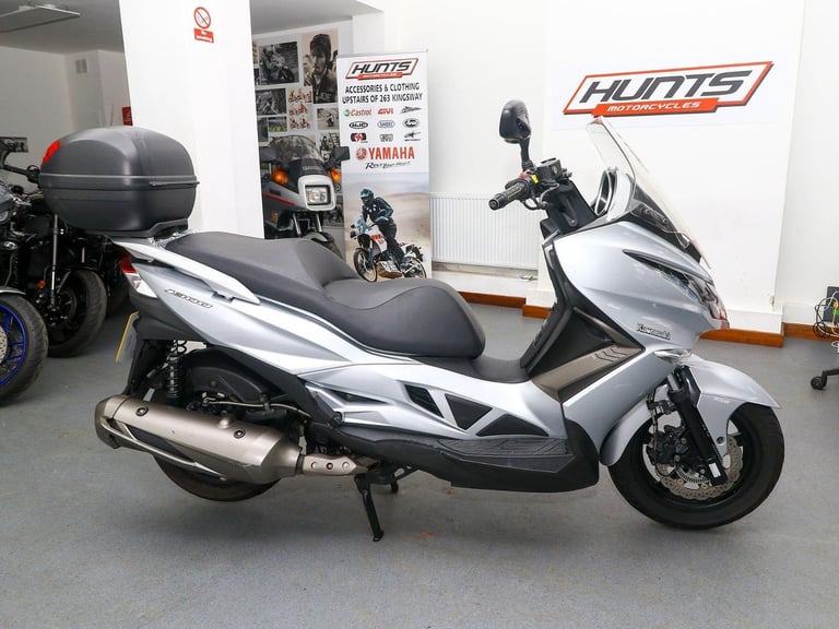 2015, '15 reg. Kawasaki J300 Special Edition ABS Scooter. 3,548 MILES. £2,995