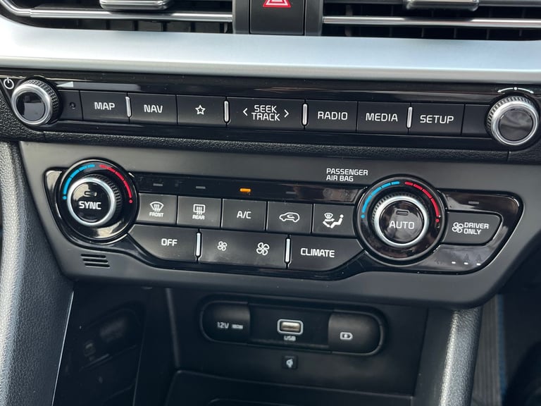  Kia Niro Self Charging Hybrid 1.6 Gdi 3 Suv 5dr Petrol Hybrid Dct Euro 6 s/s