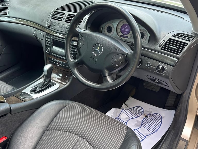 2003 Mercedes-Benz E-Class 2.6 E240 Avantgarde 4dr SALOON Petrol Automatic