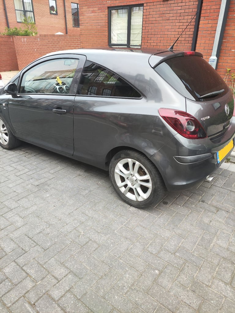 High Spec, Vauxhall Corsa SXI, (Long MOT, 0 Advisories) 