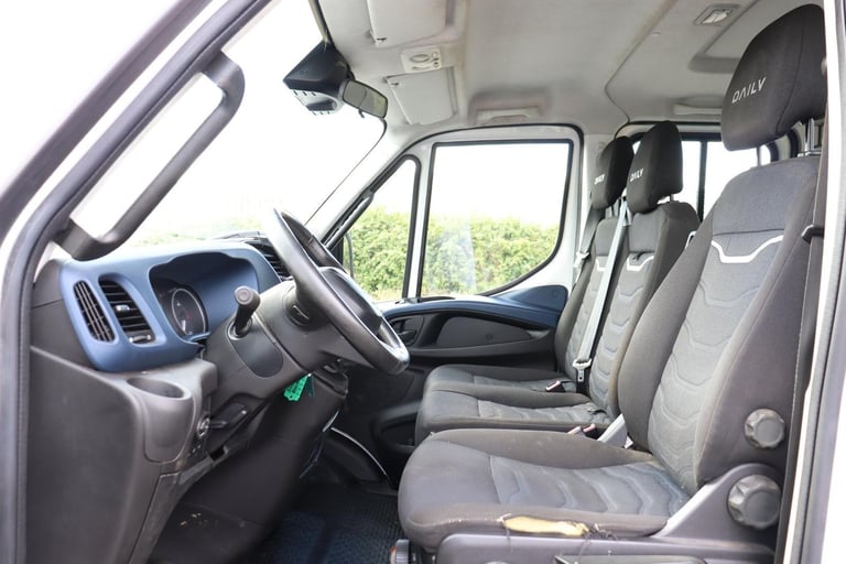 IVECO DAILY 70-180 DYSON SLIDE AND TILT RECOVERY L.H.D (2021)